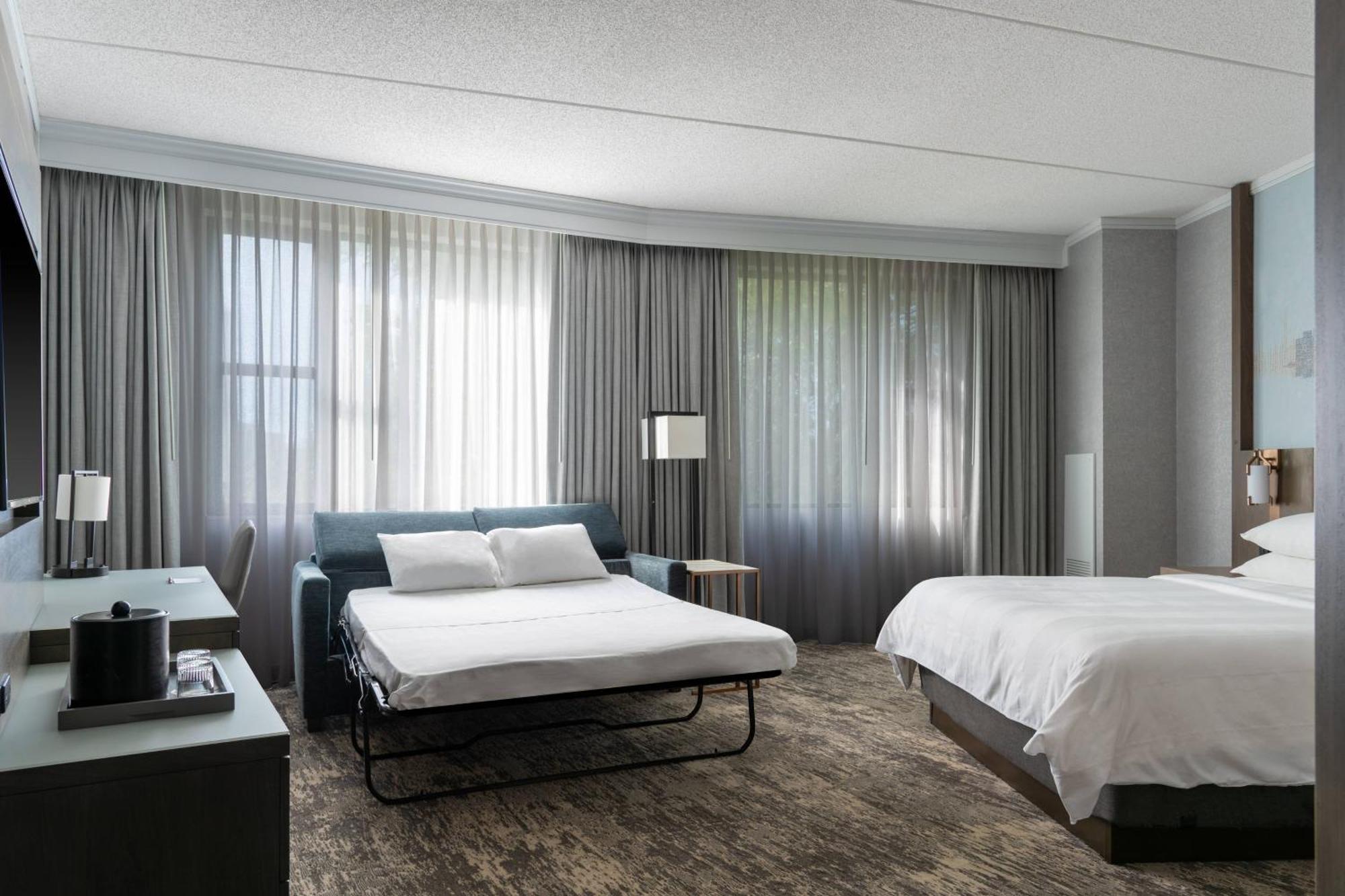 Courtyard By Marriott Chicago At Medical District-Uic Hotel Exterior photo